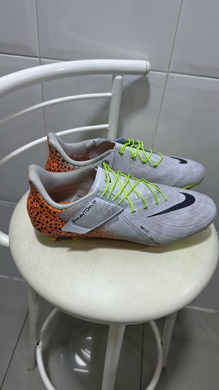 Botas Fútbol Nike Phantom Talla 42