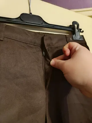 Pantalón niño marrón