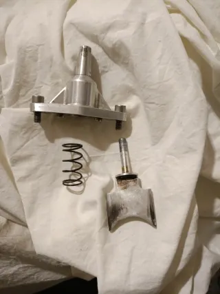 Válvula escape Aprilia RS 125