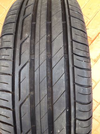 Neumático Bridgestone 205/60 R16 92V