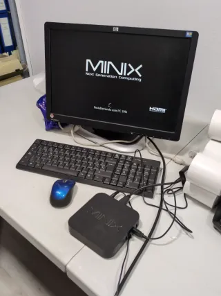 Pc MINIX +pantalla+teclado+raton PC Completo Negro