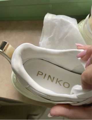 Sneakers Pinko Bianche e Oro