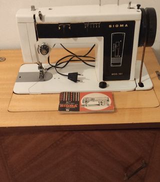 Máquina de coser Sigma Mod. 161