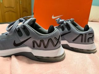 Nike Air Max Alpha Trainer 4 Gris Talla 44