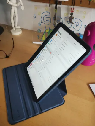 iPad 10ª Gen 64GB + Funda Giratoria + Lápiz