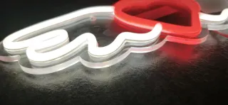 Lampada Neon LED "Cuore con Ali"