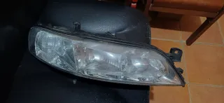 Faro izquierdo Opel Vectra B 1998