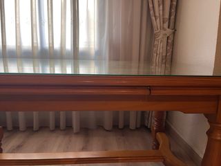 Mesa de comedor extensible. Madera maciza. 160 cm