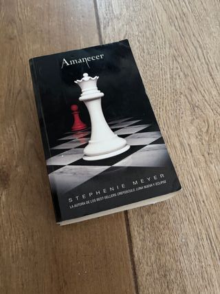 Libro amanecer saga crepúsculo