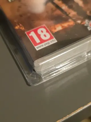 Modern Warfare 2 En Tierra Hostil Bundle (PS3)