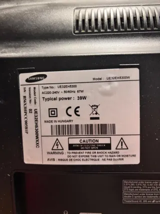 Samsung 32” Full HD + Fire TV Stick 4K