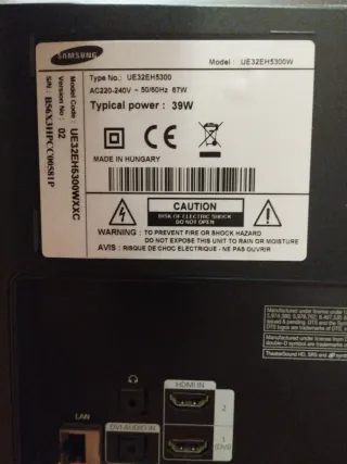 Samsung 32” Full HD + Fire TV Stick 4K