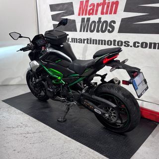 KAWASAKI Z 900