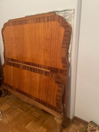 URGE LLEVAR Cabeceros de madera