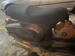 Vespa Lx50 50cc Scooter Marrón