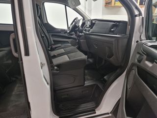 Ford Custom Kombi 9 plazas 2.0 TDCI