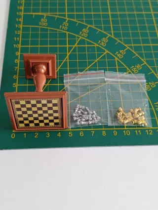 Ajedrez para casa de muñecas