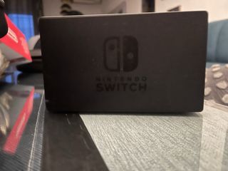 Nintendo Switch 1ª Gen + Accesorios
