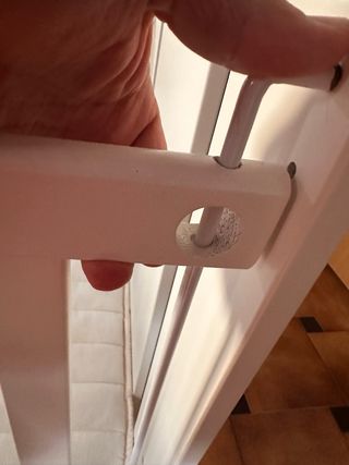 Cuna de bebé blanca