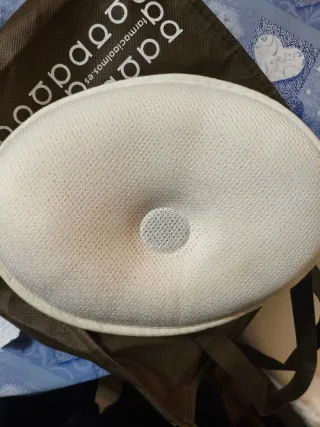 Cojin mimos para la cabeza del bebé.