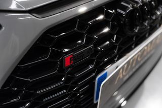 AUDI RS4 AVANT QUATTRO