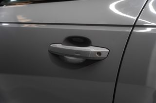 AUDI RS4 AVANT QUATTRO