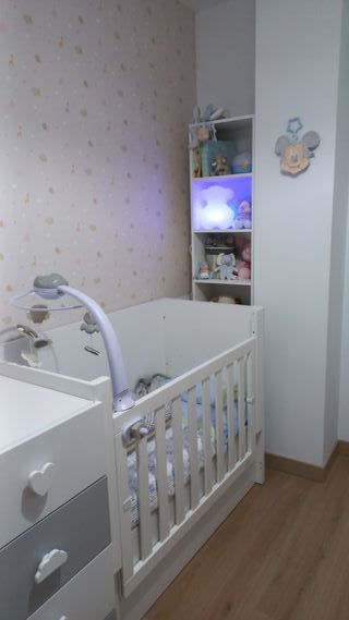 Cuna convertible bebé, muy buen estado