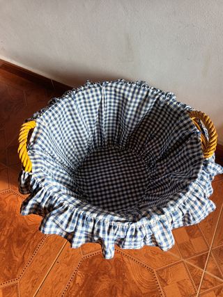 Cesta ,cistell , vímet, ropa, minbre,mimbre