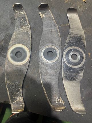 Lote 3 cuchillas stihl y 2 cabezales