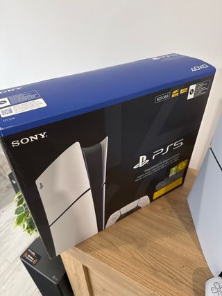 Consola PS5 Slim con Lector mas juegos