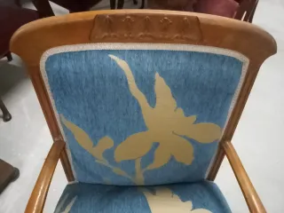 Pareja de butacas antiguas de madera