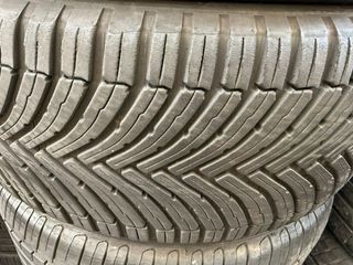 Neumáticos Bridgestone 215/50/17 95W