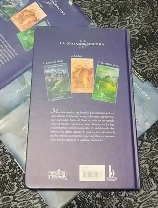 MATERIA OSCURA I. LUCES DEL NORTE: LA MATERIA O...