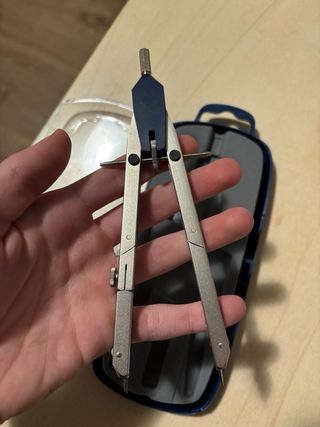 Compasso Architetto regolabile con cambio mina