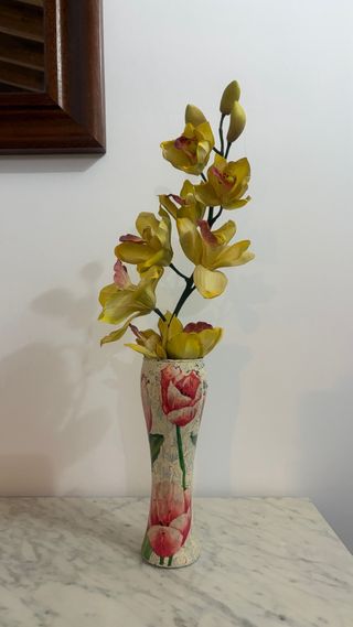 Jarrón Cerámica Artesanal Flores Tulipanes