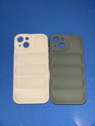 Funda iPhone 15 acolchada