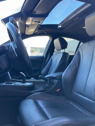 BMW Serie 3 328i Luxury