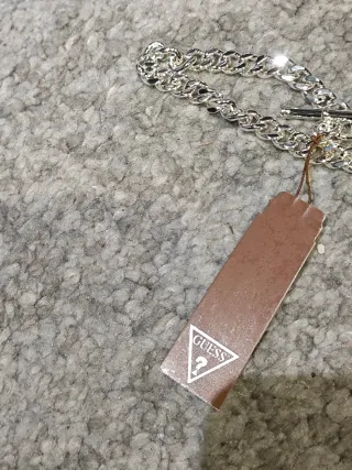 Collar Guess Lujo con Brillantes