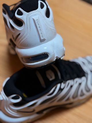 Nike Air Max Tuned Blancas