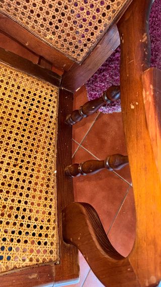 Silla Mecedora de madera y ratán