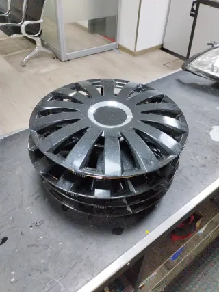 Juego tapacubos universal 15