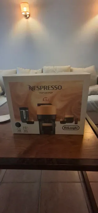 Macchina da caffè Nespresso nera