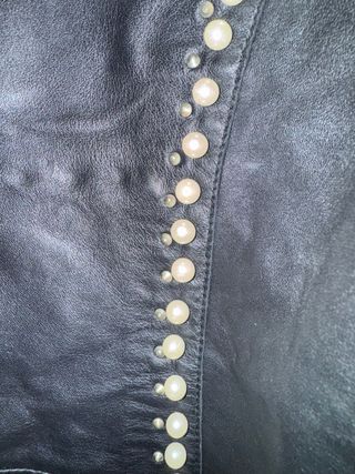 Chaqueta Biker Uterqüe Piel Negra Perlas