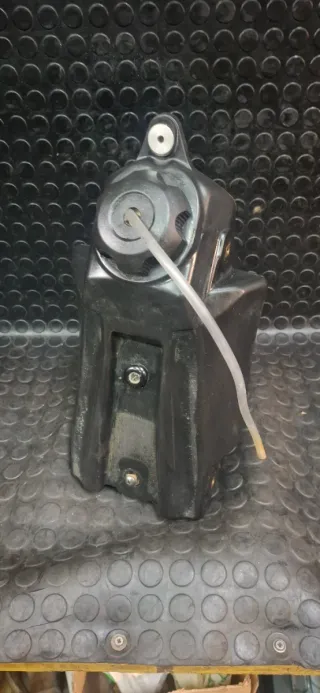 Depósito Suzuki RMZ 250 2008