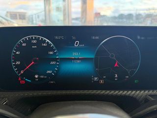 Mercedes-Benz A180d 2.0 *AUTOMÁTICO* 2021