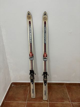 Esquís Vintage Dynastar Pirate Decoración.