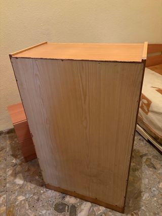 Cómoda de madera con 6 cajones