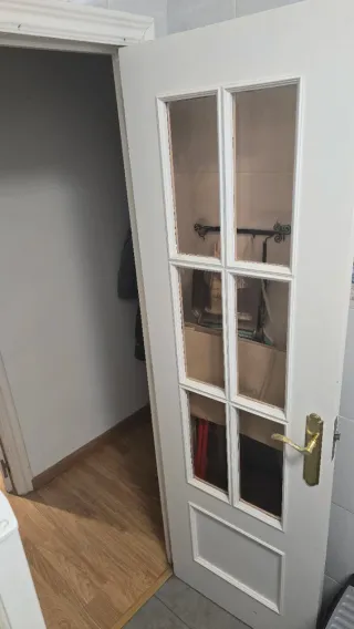4 Puertas blancas