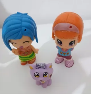 Figuras Pinypon (2 muñecas y gato)