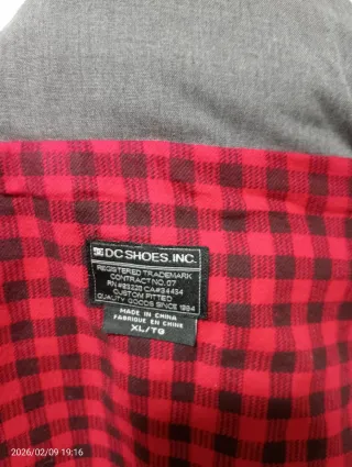 Cazadora DC gris talla XL( pequeña como una L)